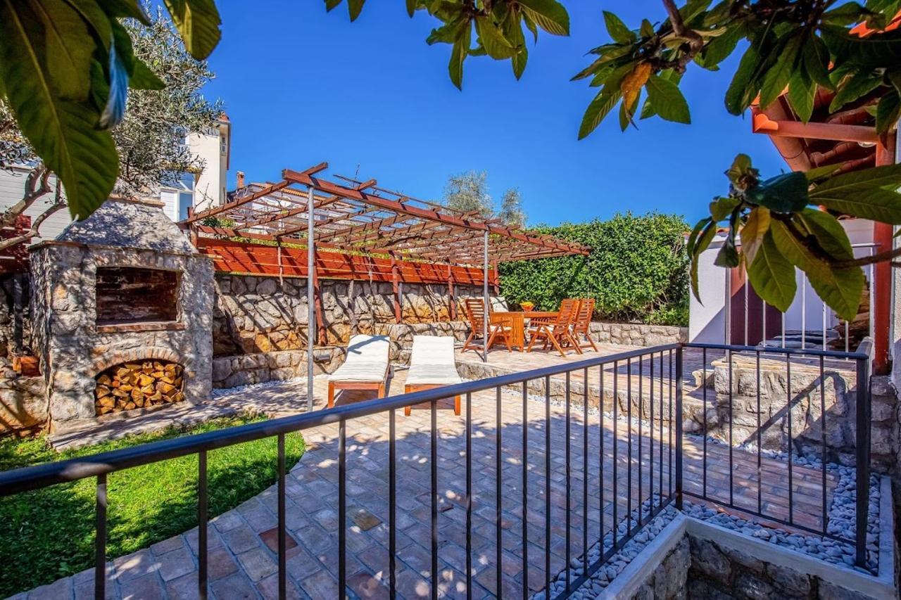 Olea Villa Ika Buitenkant foto